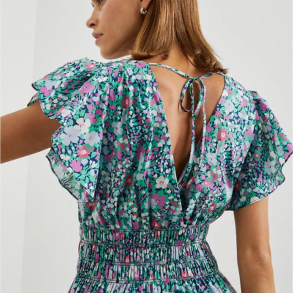 Rails | NWT Leilani Floral Kimora Smocked Tie Back Mini Dress in Navy Multi - Picture 2 of 9